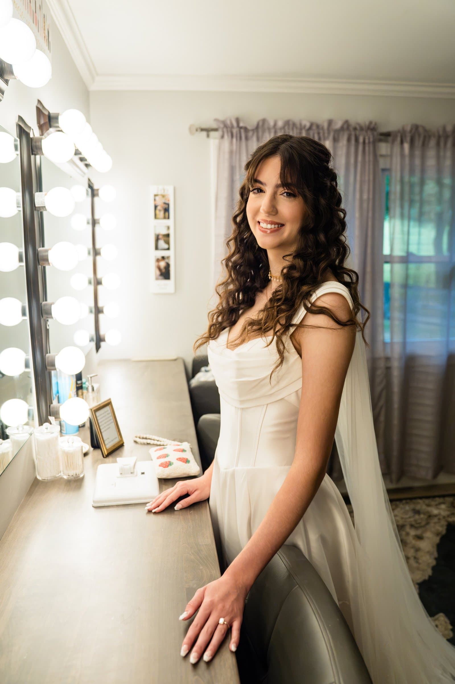 Wedding Day Emergency Kit: What Couples Use and Who Should Hold It